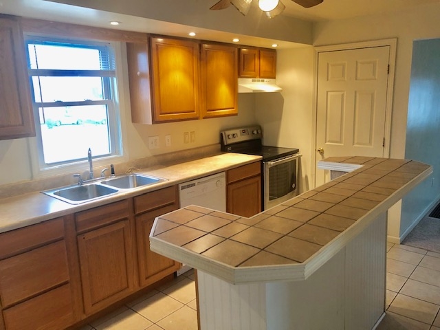 2717 West Mill Road Evansville, IN 47720 - Photo 7 of 12 Gallery Image 7