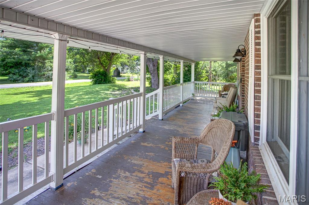 505 Hinton Street Kane, IL 62054 - Photo 17 of 61