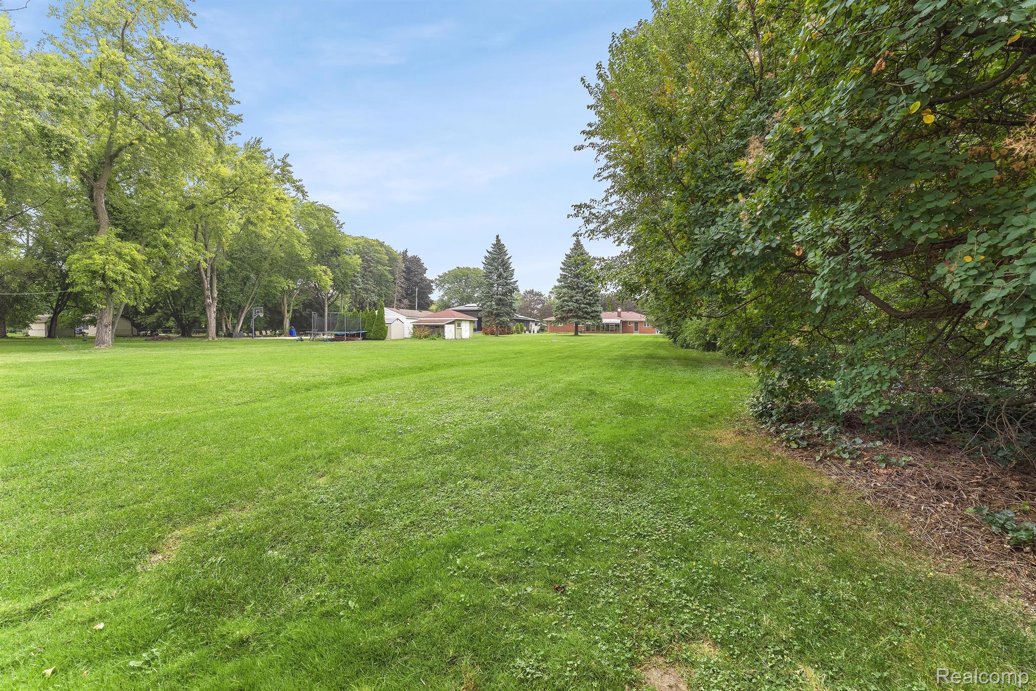 10840 Reeck Road Allen Park, MI 48101 - Photo 45 of 54 Gallery Image 45
