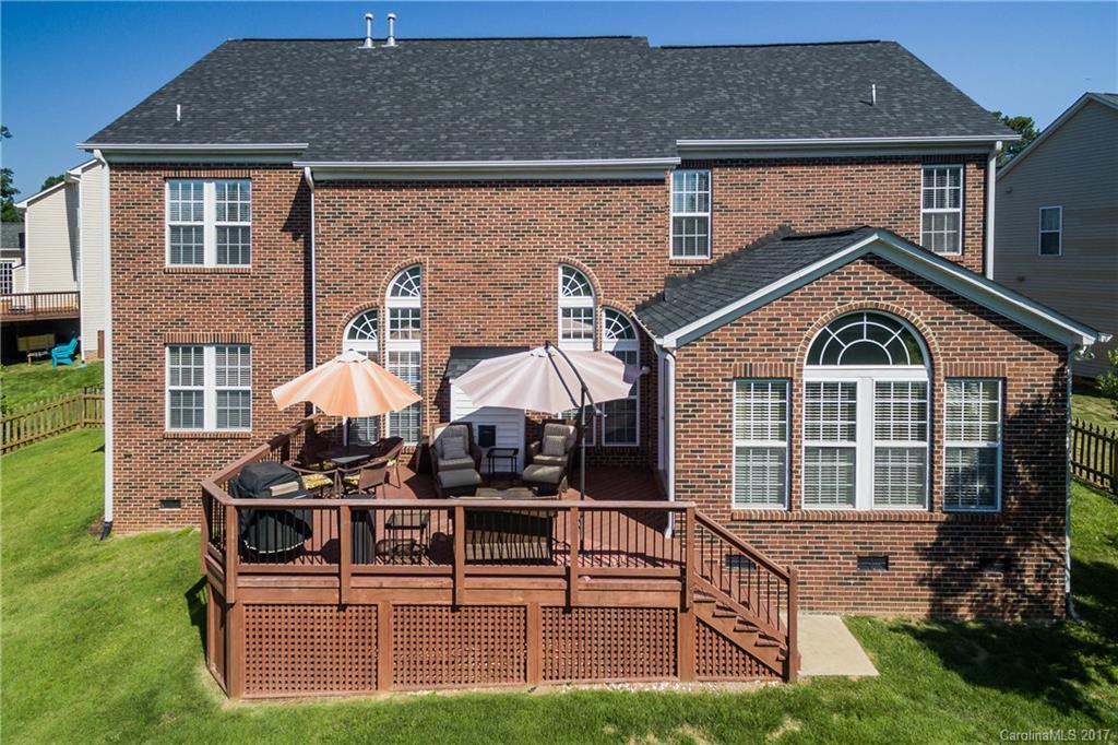 634 Panthers Way Fort Mill, SC 29708 - Photo 23 of 24 a front view of a house with garden