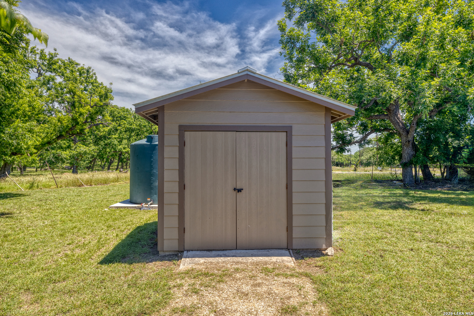 863 Flatrock Circle Rio Frio, TX 78879 - Photo 32 of 35
