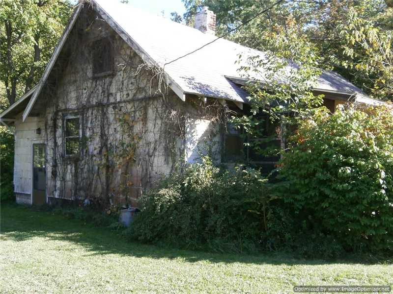 533 South Franklin Road Indianapolis, IN 46239 - Photo 1 of 3 Gallery Image 1