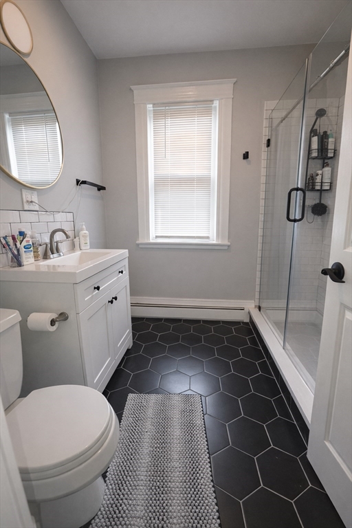 8 Pelham Street Worcester, MA 01609 - Photo 21 of 38