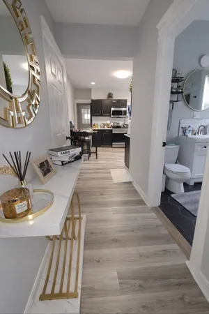 $950,000 | 8 Pelham Street, Worcester, MA 01609