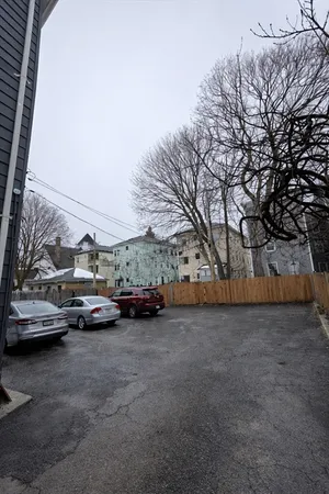 $950,000 | 8 Pelham Street, Worcester, MA 01609