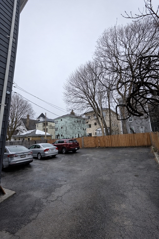 8 Pelham Street Worcester, MA 01609 - Photo 37 of 38