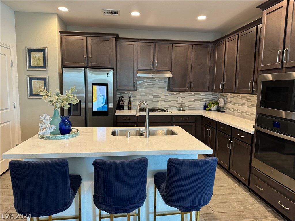 916 East Sunset Road Henderson, NV 89011 - Photo 12 of 49 Kitchen
