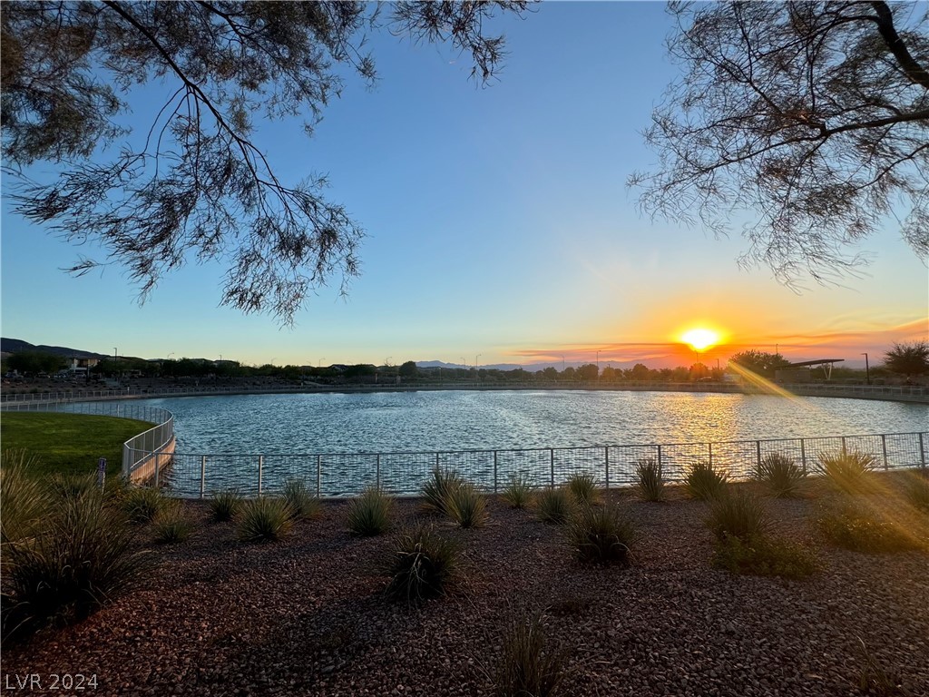 916 East Sunset Road Henderson, NV 89011 - Photo 42 of 49 Gallery Image 42