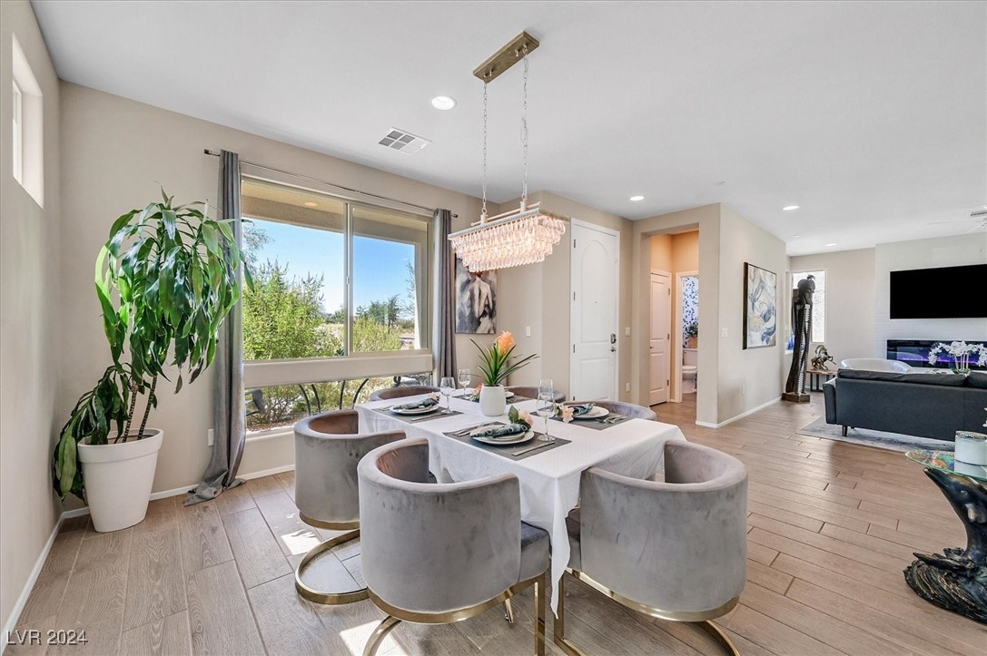Formal Dining