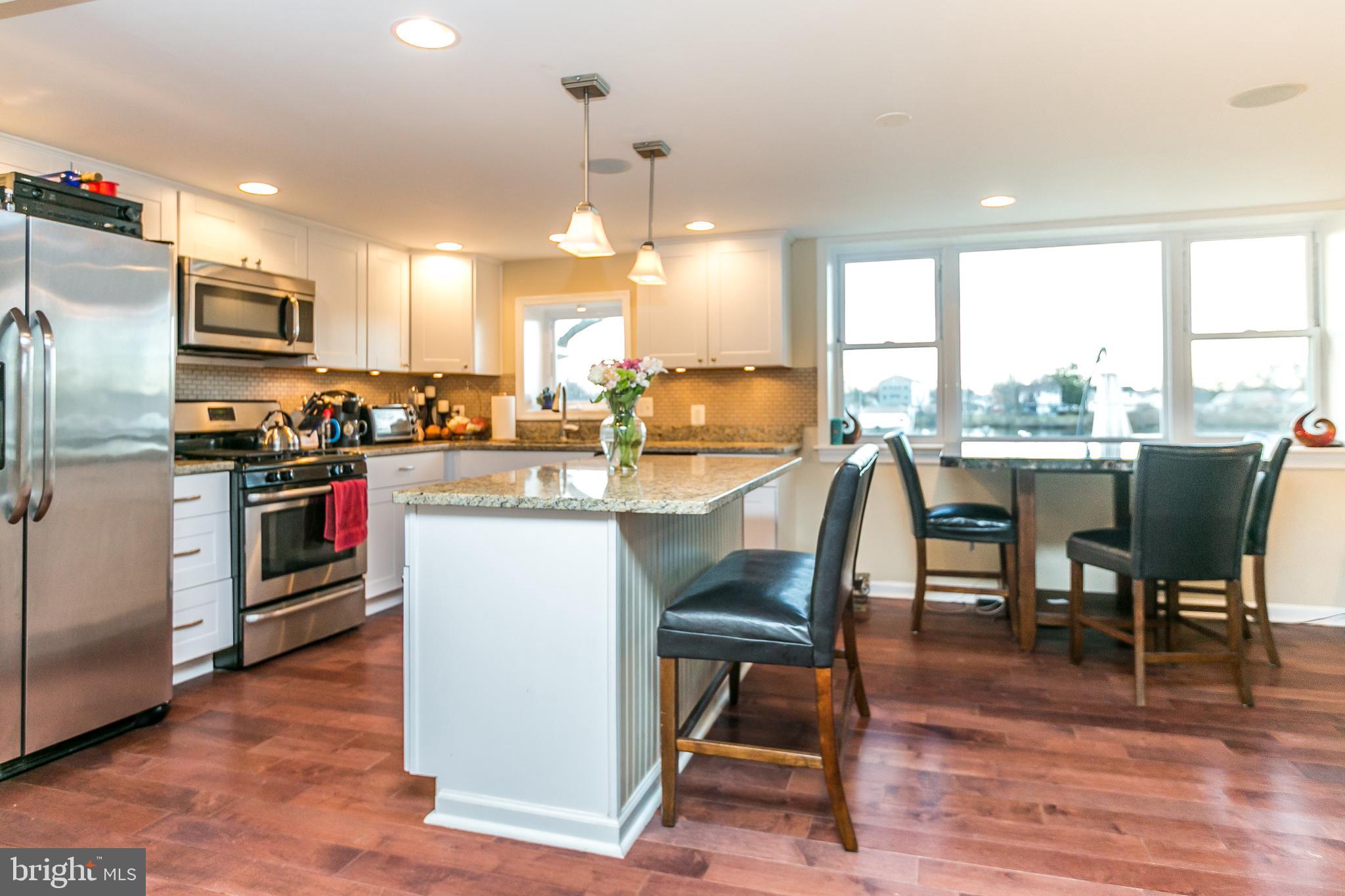 8120 Bullneck Road Baltimore, MD 21222 - Photo 7 of 31 Kitchen Island, aka hub central