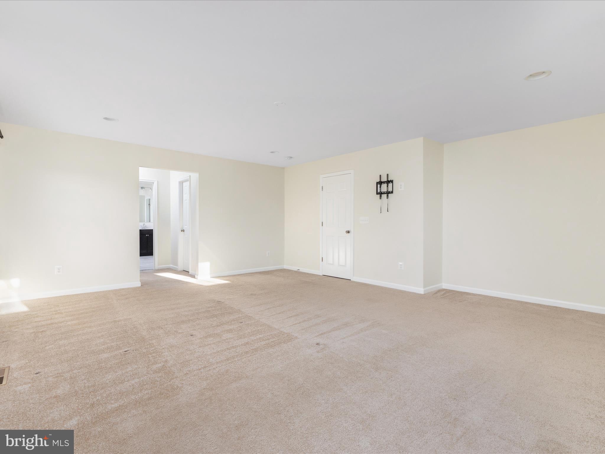 138 Jewel Stephenson, VA 22656 - Photo 24 of 70 Primary Bedroom
