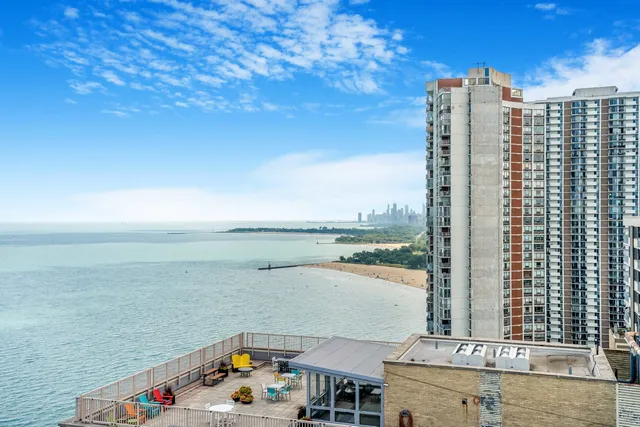 $145,000 | 6171 North Sheridan Road, Unit 1804, Chicago, IL 60660