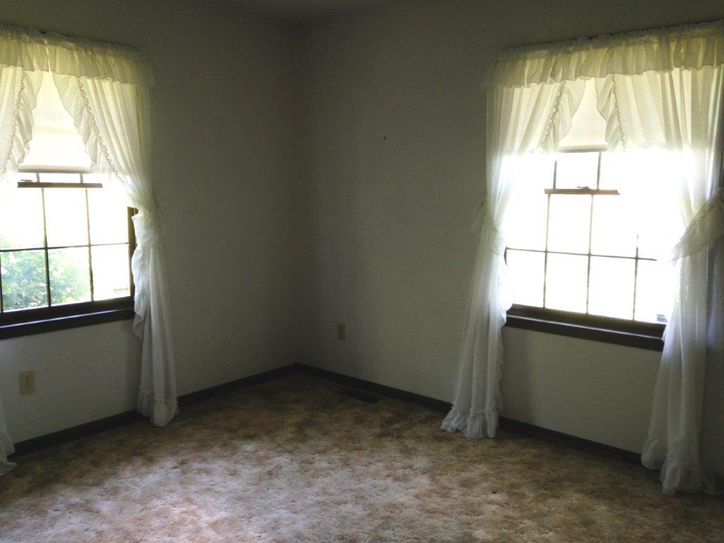 4806 Sullivan Road Knoxville, TN 37921 - Photo 10 of 13 BR 2
