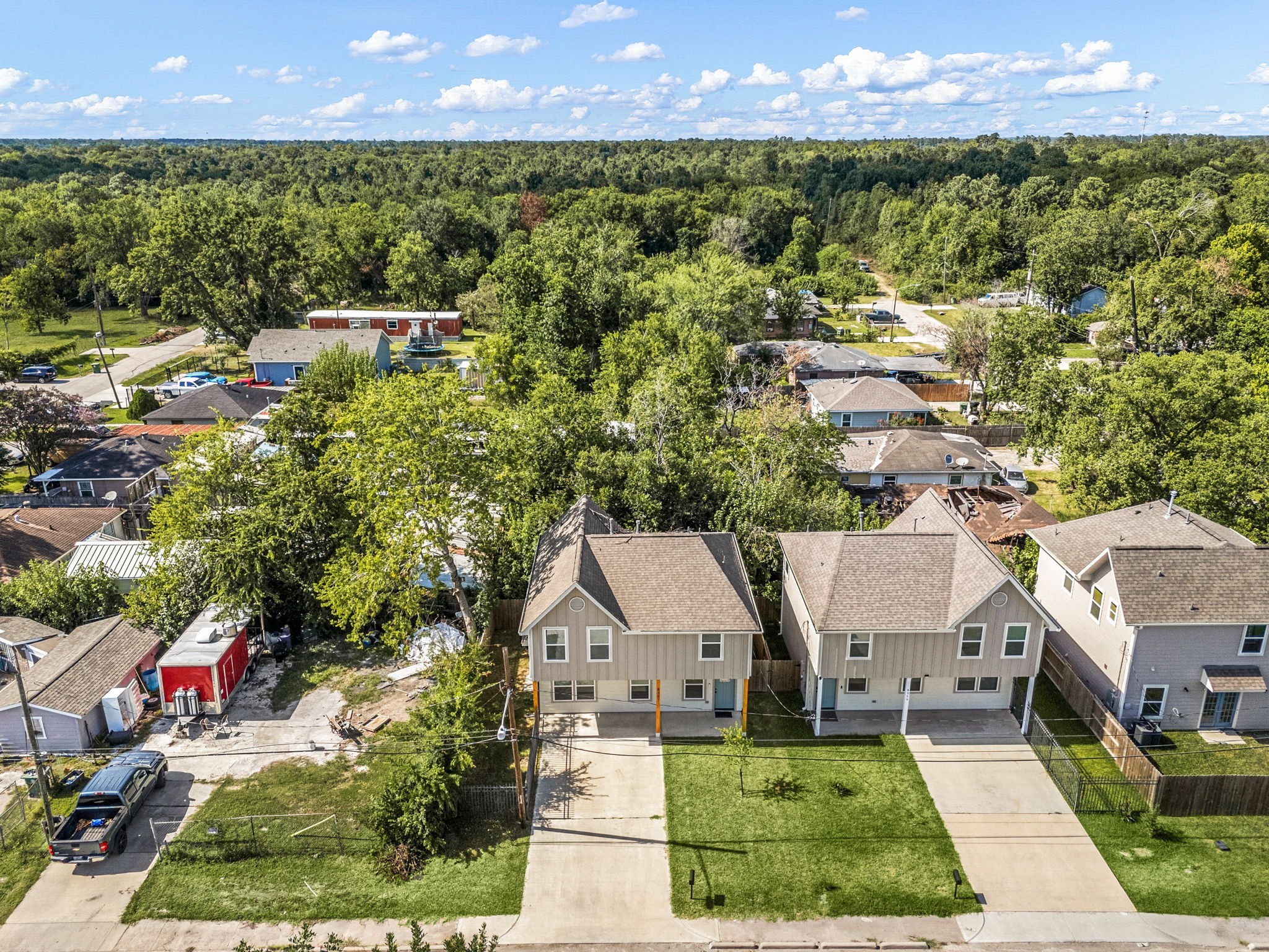 8357 Tate Street Houston, TX 77028 - Photo 35 of 42 an aerial view of multiple house