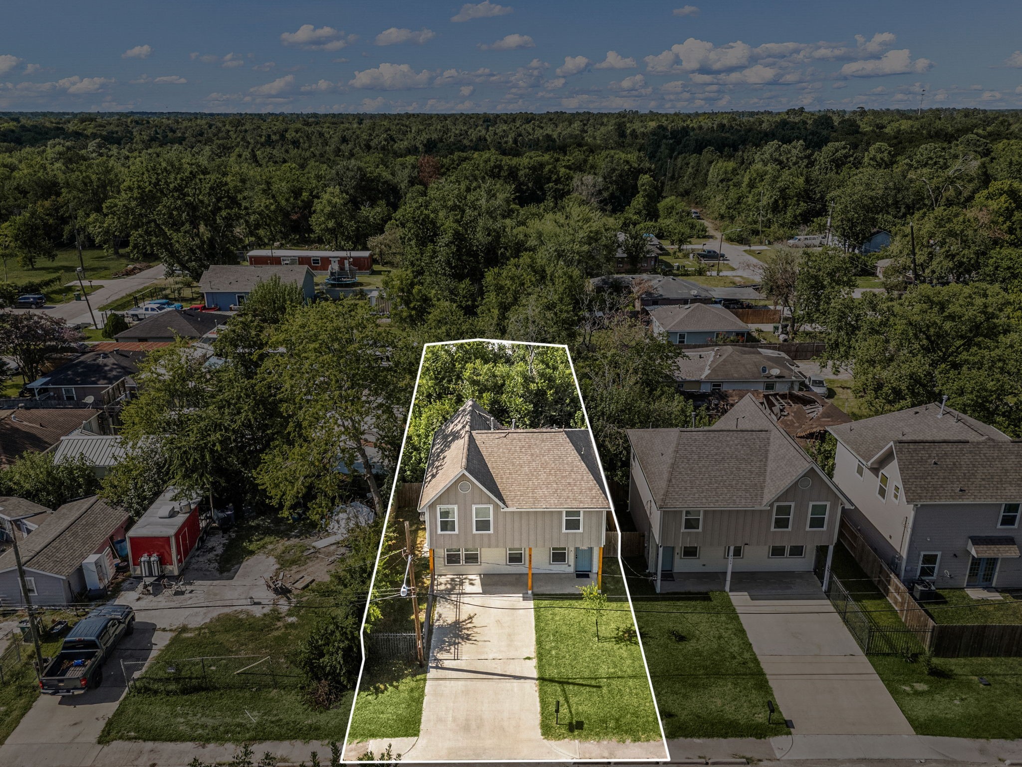 8357 Tate Street Houston, TX 77028 - Photo 36 of 42 an aerial view of multiple houses