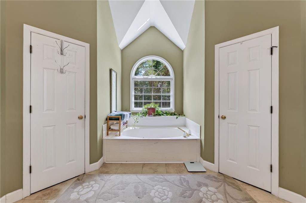 5535 Grove Point Road Johns Creek, GA 30022 - Photo 49 of 73 Gallery Image 49