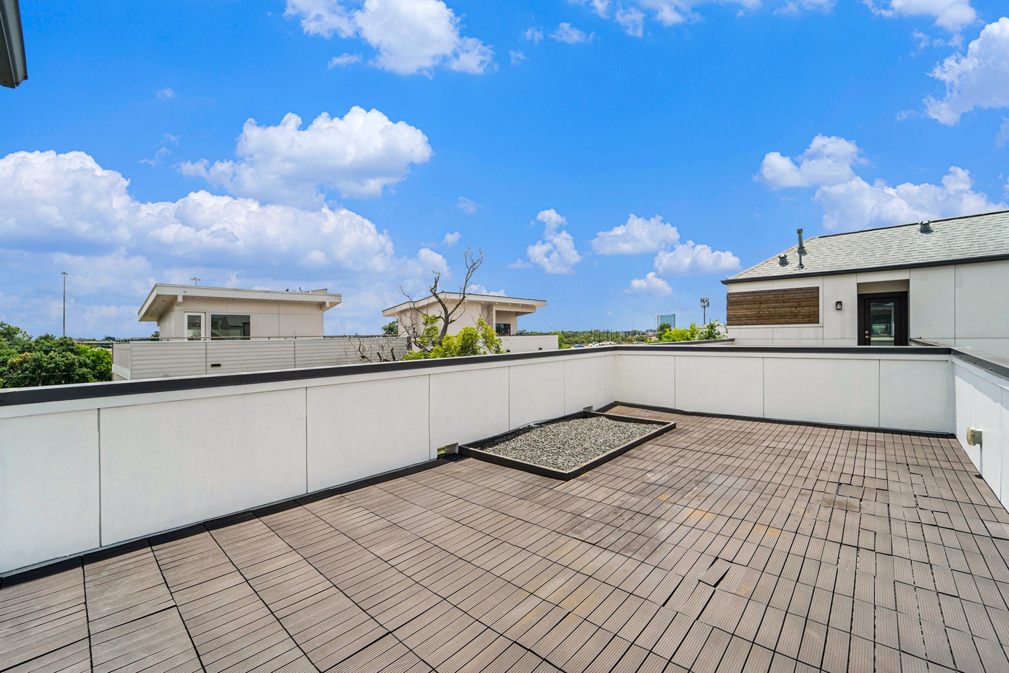 1507 Truxillo Street, Unit A Houston, TX 77004 - Photo 29 of 30 a view of a terrace