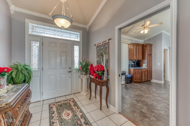 $649,900 | 229 Country Mdw Circle, Bristol, TN 37620