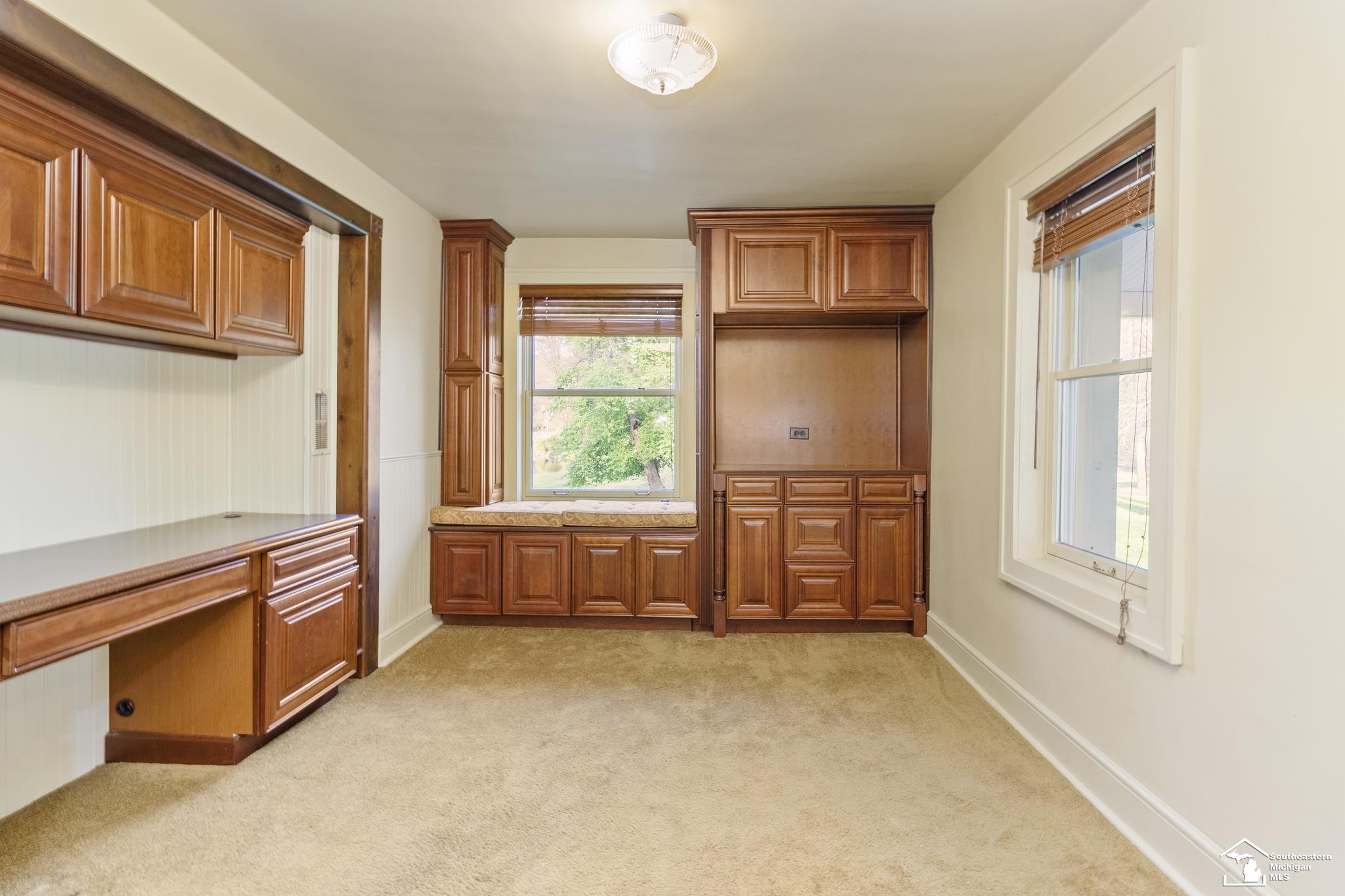 24433 Sumpter Road Belleville, MI 48111 - Photo 39 of 82 50105681-38.JPG