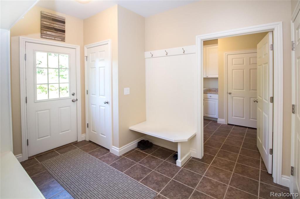 3003 Brophy Road Howell, MI 48855 - Photo 21 of 41