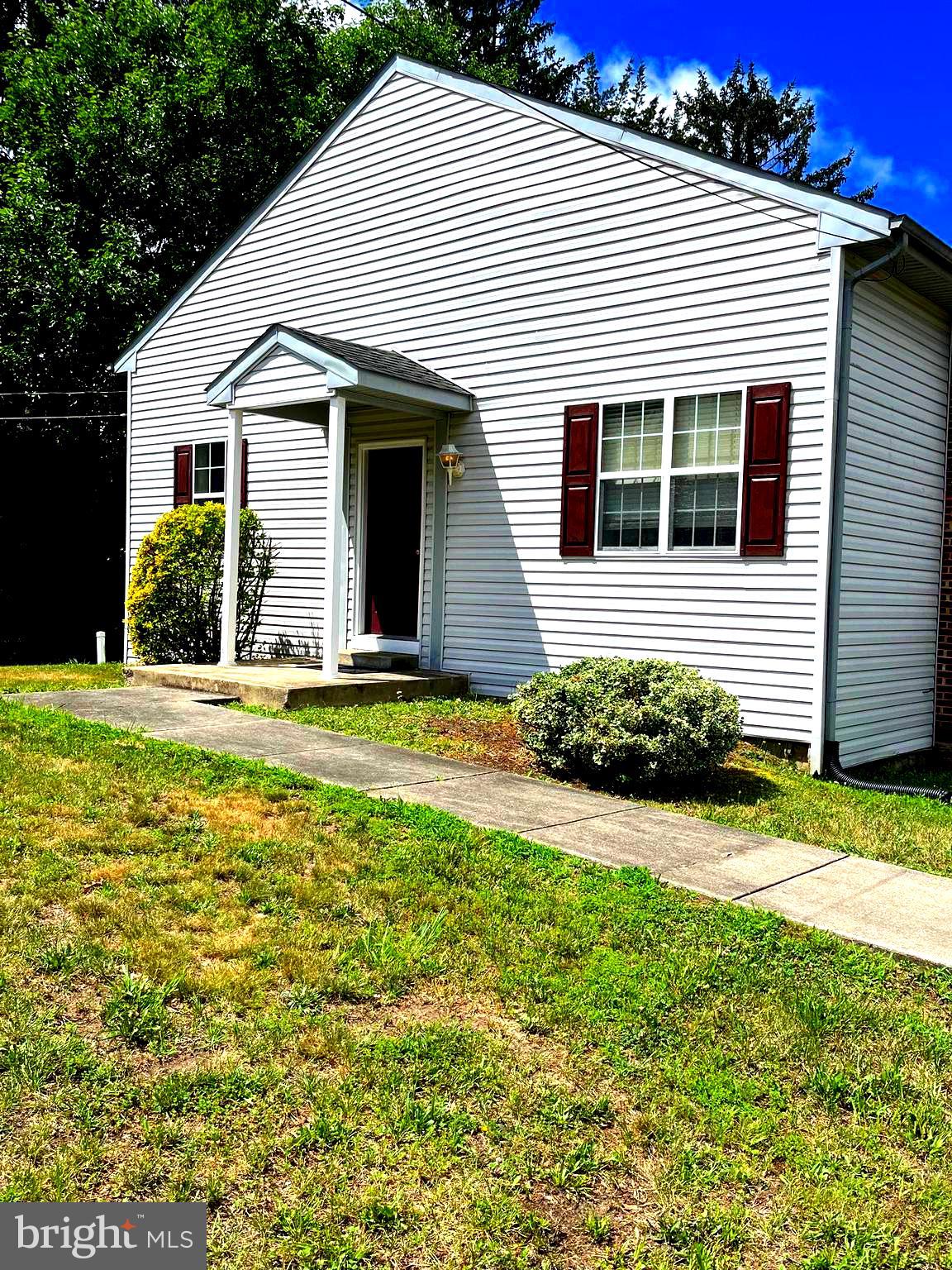 3969 Tuckahoe Road Williamstown, NJ 08094 - Photo 3 of 20