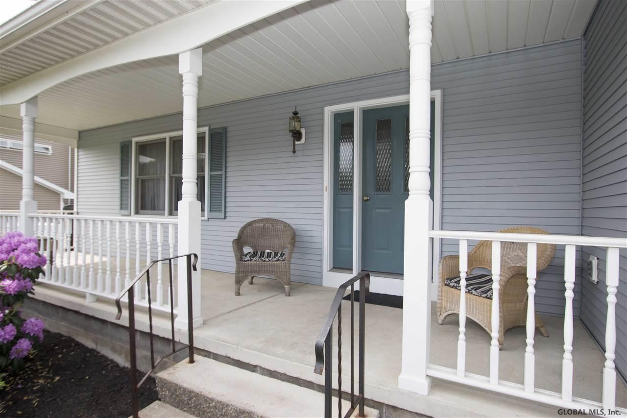 140 Country Walk Road Rotterdam, NY 12306 - Photo 2 of 25 Photo 2