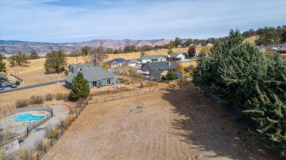Arlington Place Tehachapi, CA 93561 - Photo 3 of 14 an aerial view of multiple house