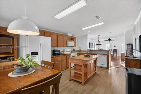 $337,000 | 2228 Southwest 83rd Avenue, Davie, FL 33324