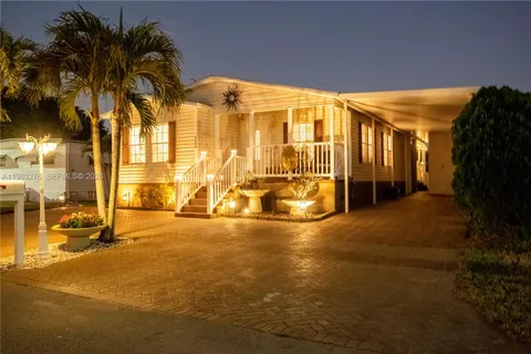 $337,000 | 2228 Southwest 83rd Avenue, Davie, FL 33324