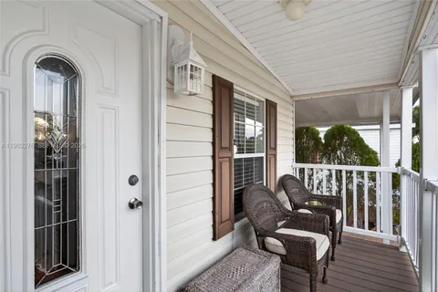 $337,000 | 2228 Southwest 83rd Avenue, Davie, FL 33324