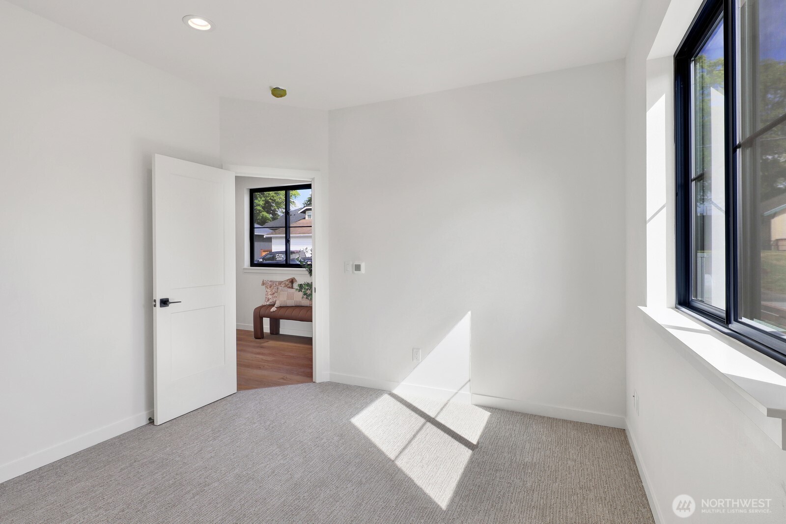105 South 8th Street, Unit 102 Lynden, WA 98264 - Photo 10 of 38