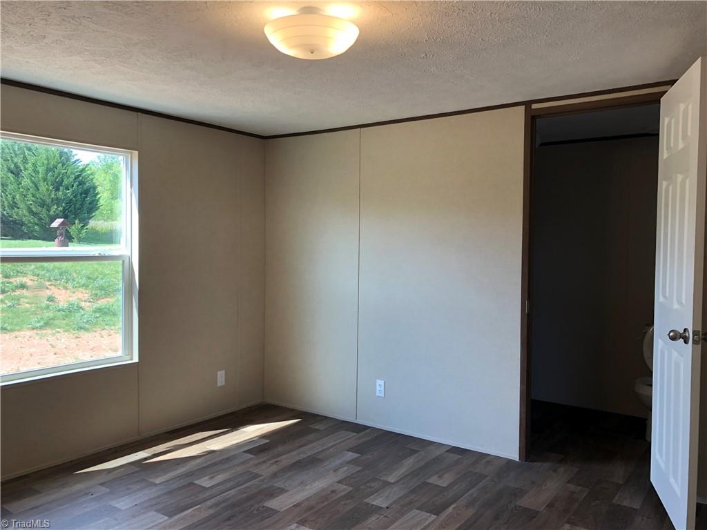 279 Melton Road Elkin, NC 28621 - Photo 13 of 17 Gallery Image 13
