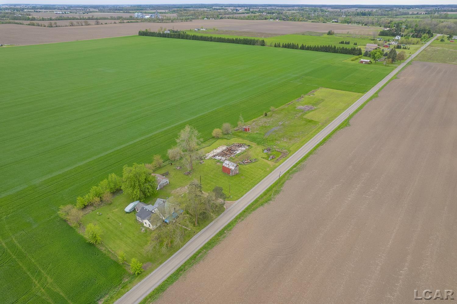10833 Preston Road Britton, MI 49229 - Photo 3 of 7