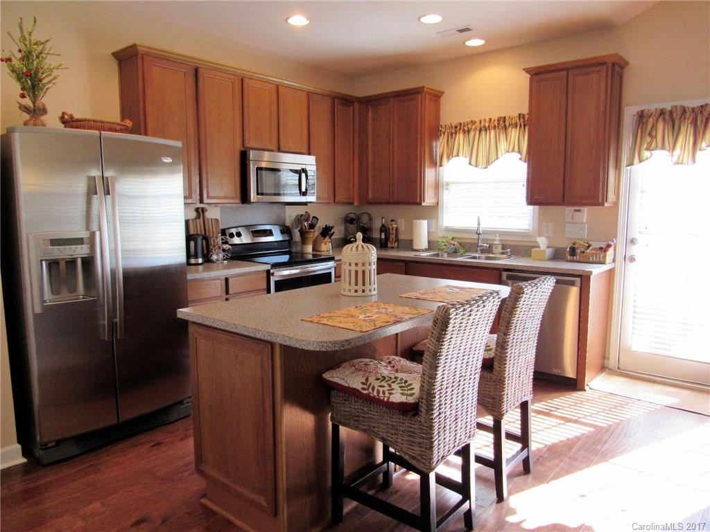 1041 Market Street, Unit 645 Fort Mill, SC 29708 - Photo 8 of 20 Gallery Image 8