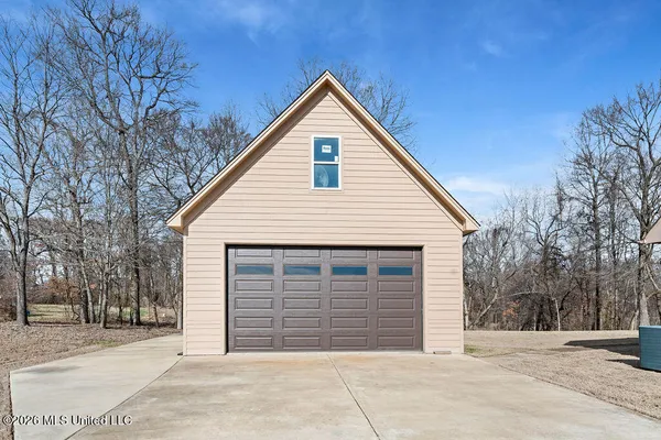 $410,000 | 6448 Skyler Road, Walls, MS 38680