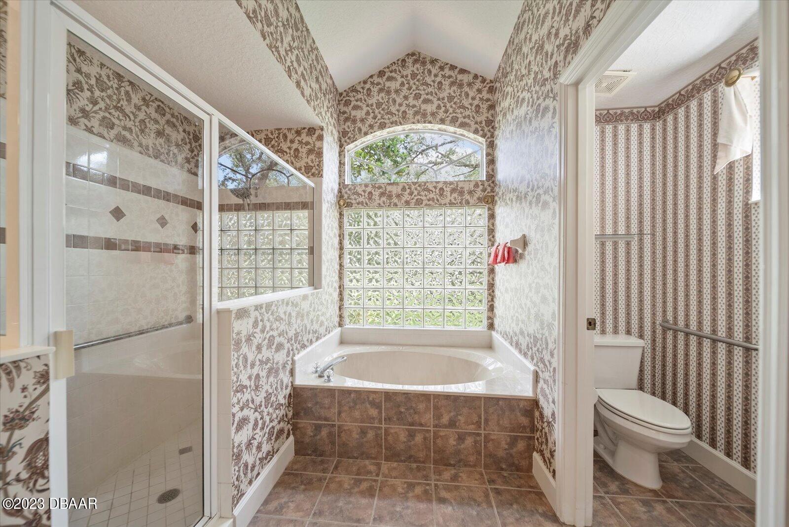 47 Coquina Ridge Way Ormond Beach, FL 32174 - Photo 25 of 51 Master bathroom