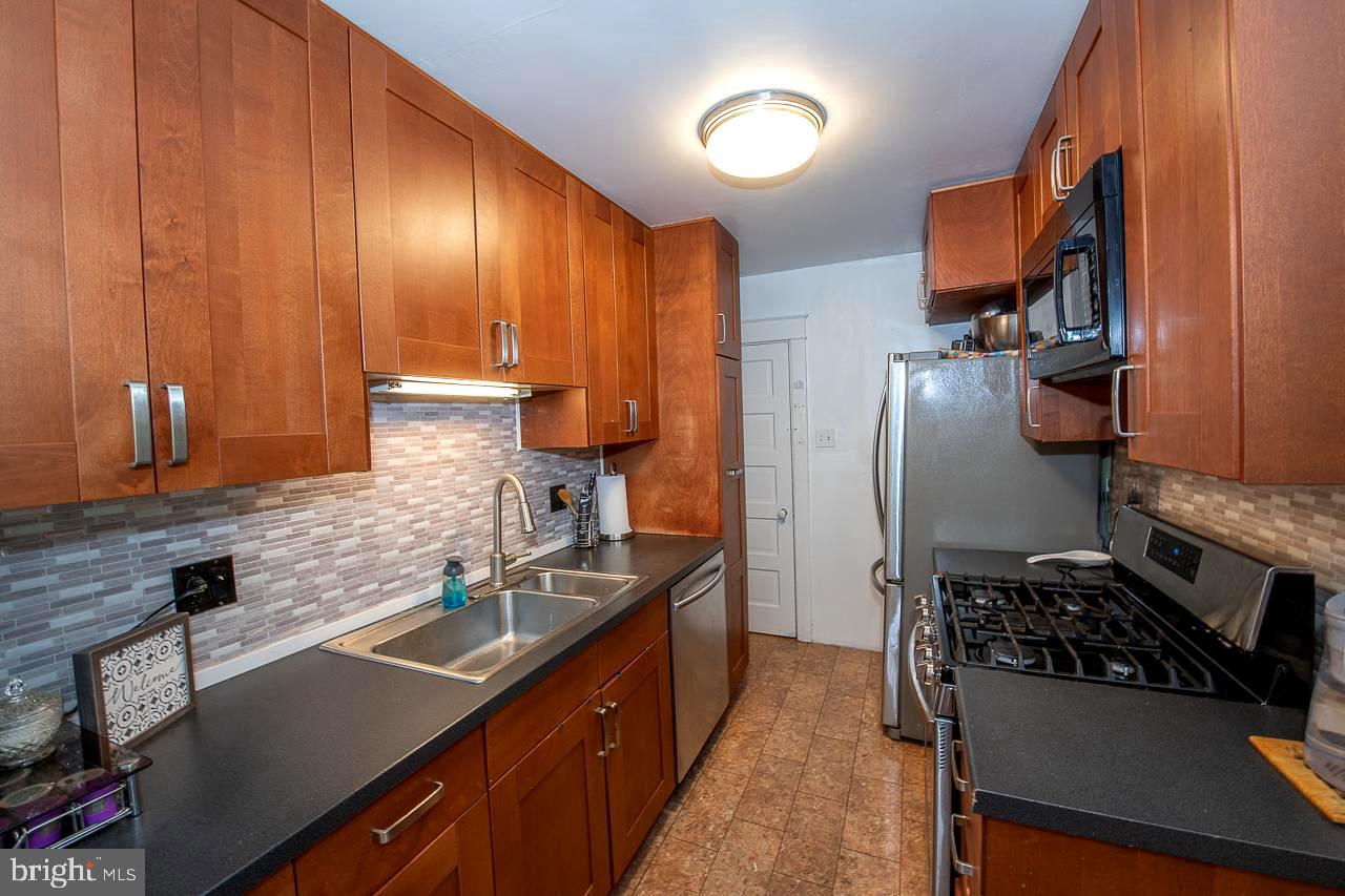115 Gladstone Road Lansdowne, PA 19050 - Photo 14 of 52