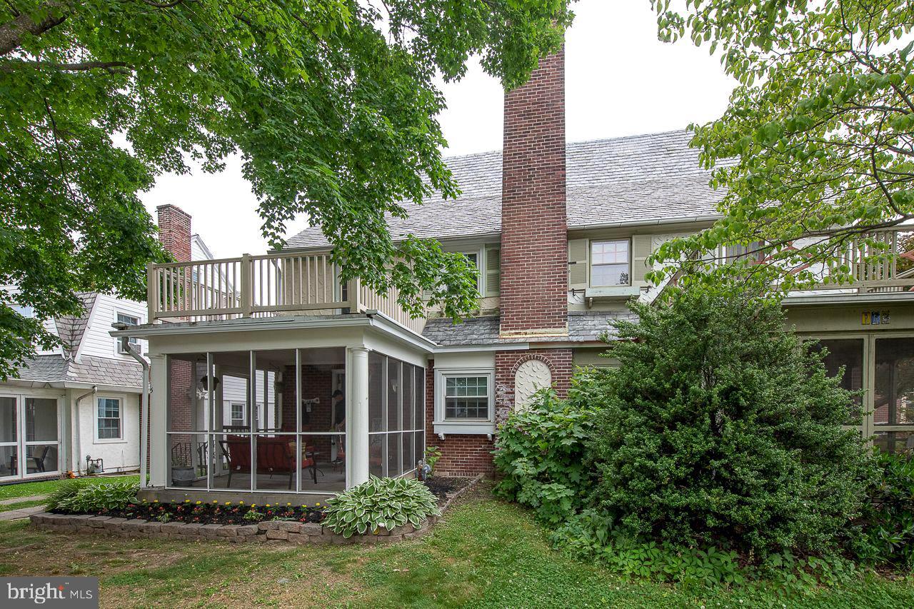 115 Gladstone Road Lansdowne, PA 19050 - Photo 3 of 52