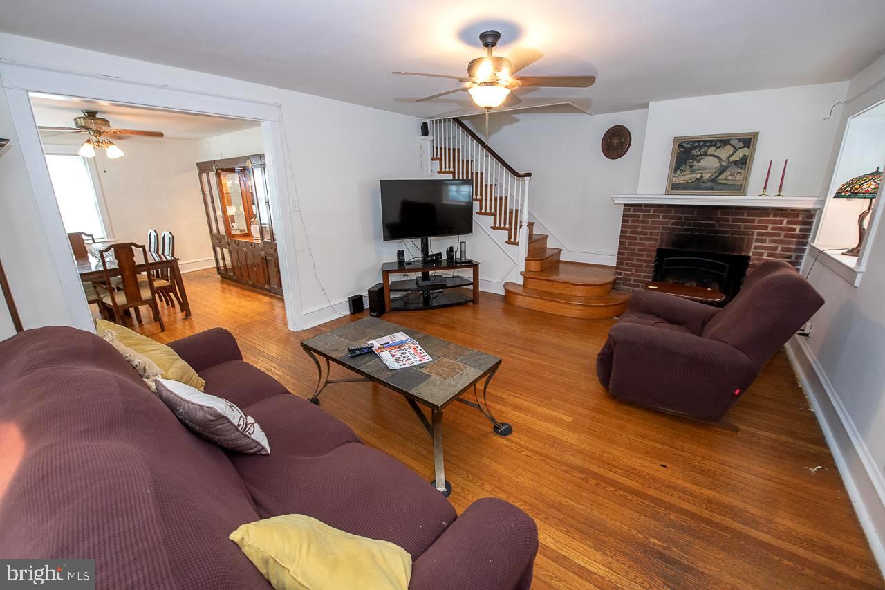 115 Gladstone Road Lansdowne, PA 19050 - Photo 8 of 52