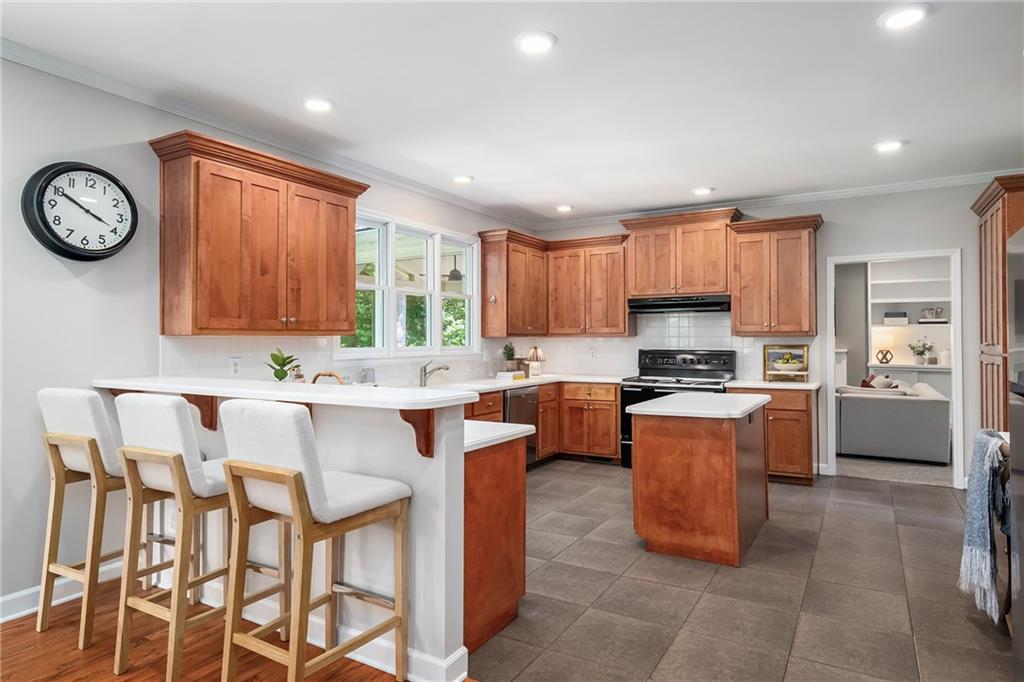 14335 Cogburn Road Milton, GA 30004 - Photo 14 of 70 Gallery Image 14