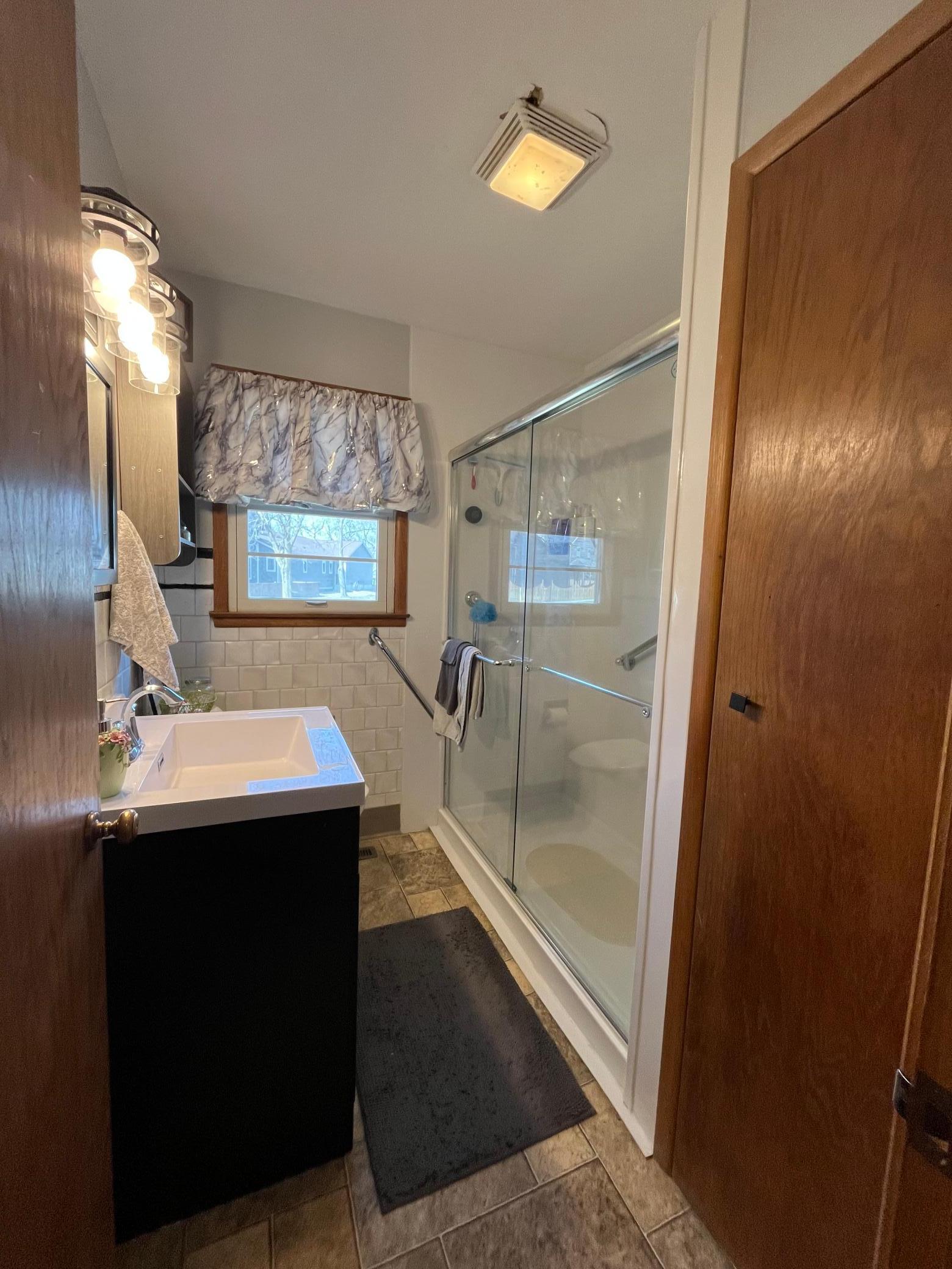 738 Center Street Tracy, MN 56175 - Photo 14 of 17