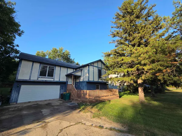 $340,000 | 803 Main Street, Maple Park, IL 60151