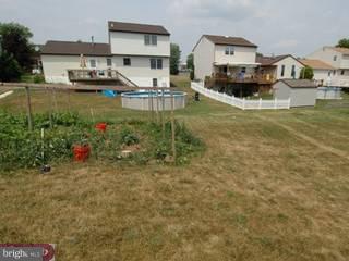 218 Sunrise Road Reading, PA 19606 - Photo 6 of 6 Gallery Image 6