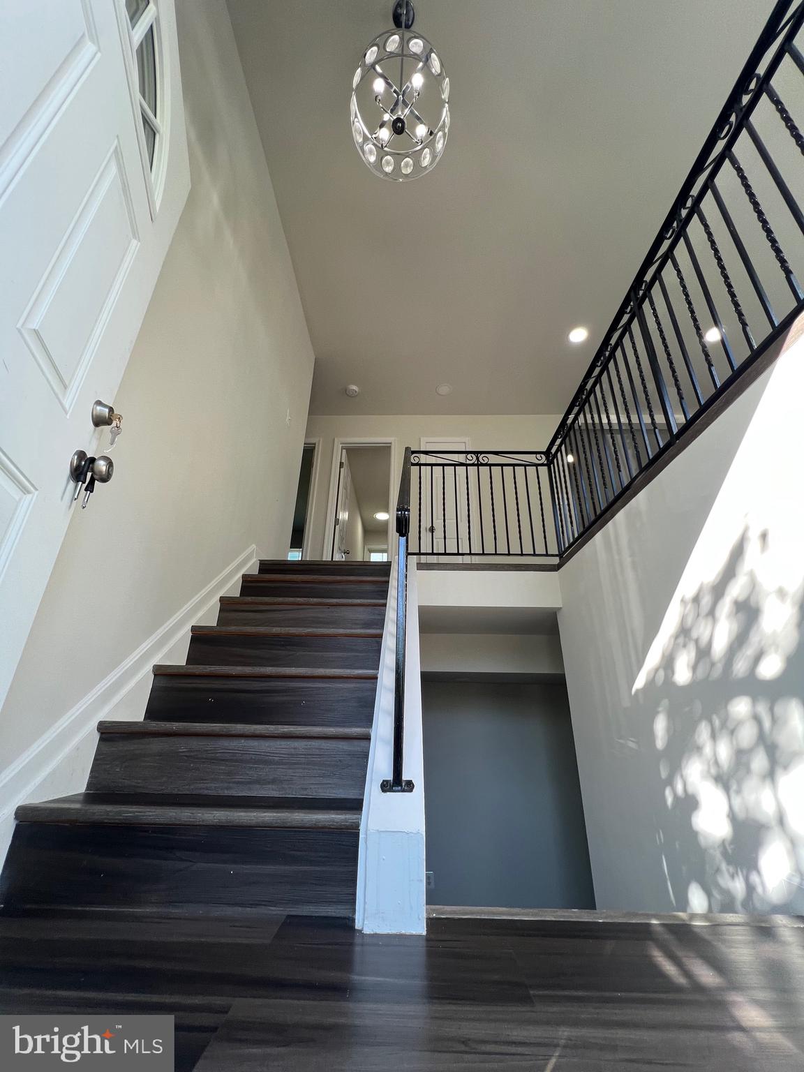 6604 Suitland Road Suitland, MD 20746 - Photo 11 of 27 a view of entryway