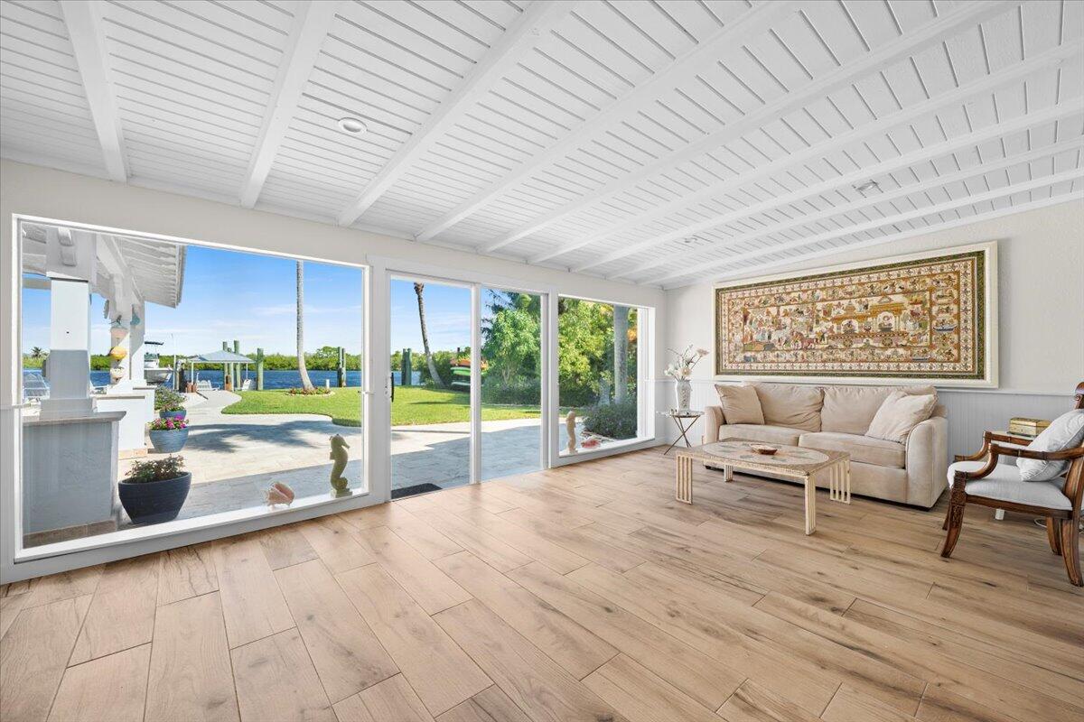 119 Elsa Road Jupiter, FL 33477 - Photo 20 of 37 Florida Room