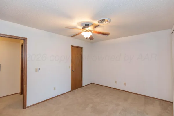 $299,900 | 410 Creekside Drive, Amarillo, TX 79124