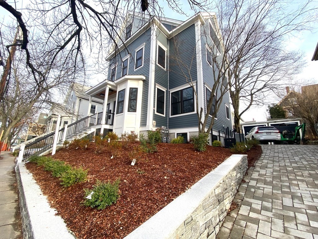 87 Wallace Street, Unit 87 Somerville, MA 02144 - Photo 1 of 15