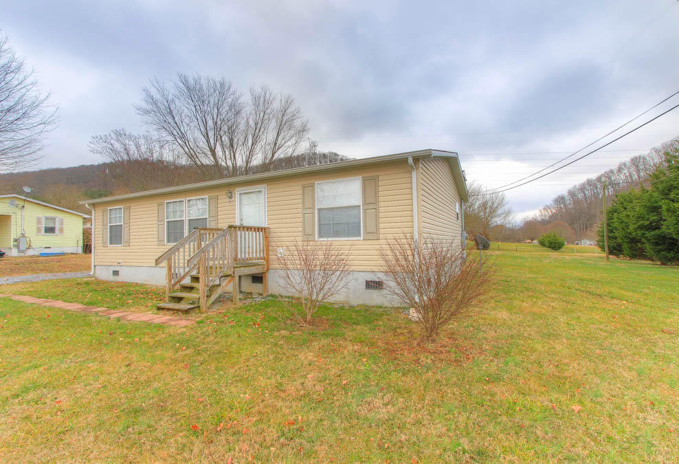 7916 Munsey Road Corryton, TN 37721 - Photo 2 of 22 + Perceptions (2)