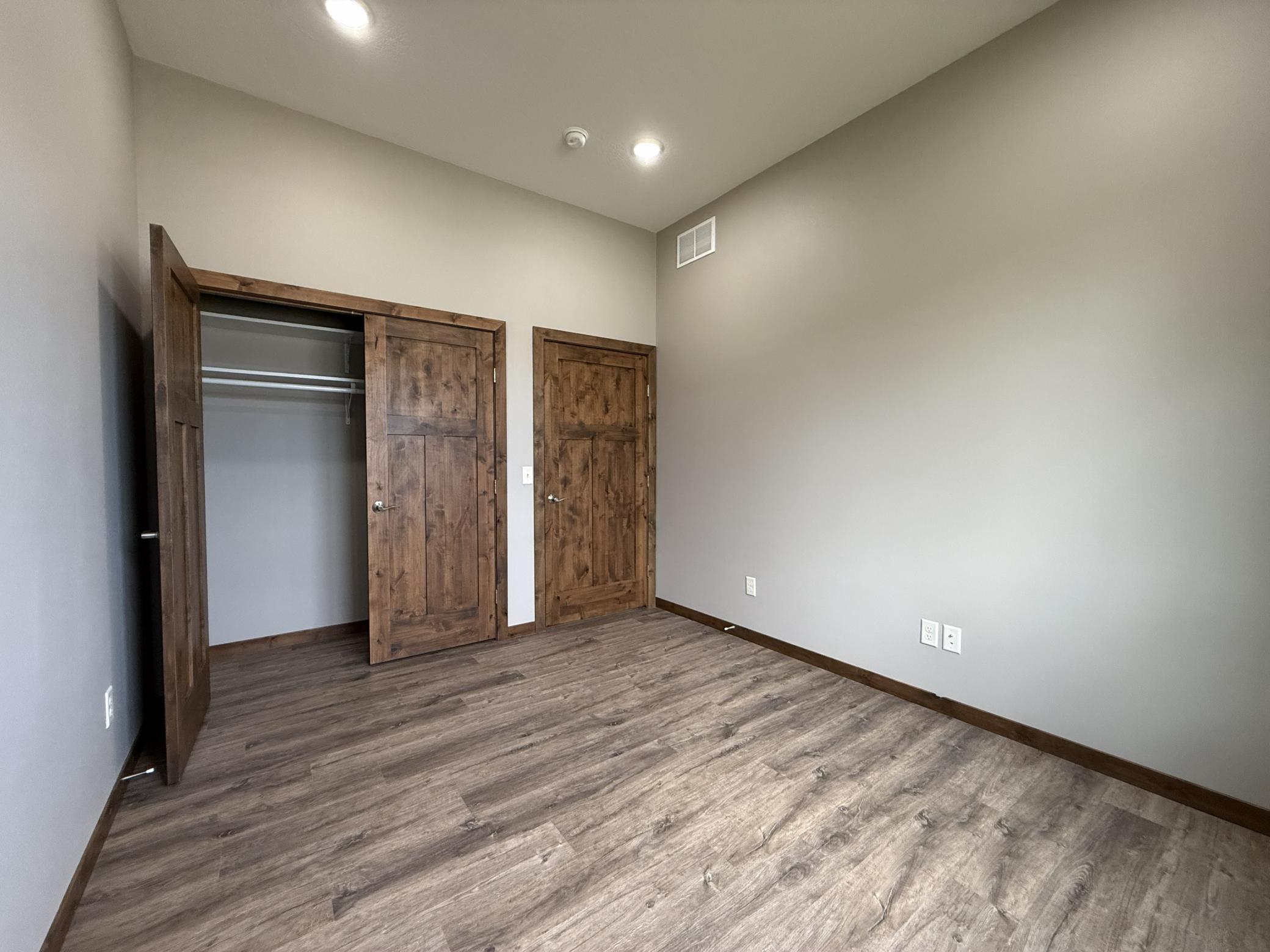 1207 South Shore Drive Worthington, MN 56187 - Photo 12 of 54