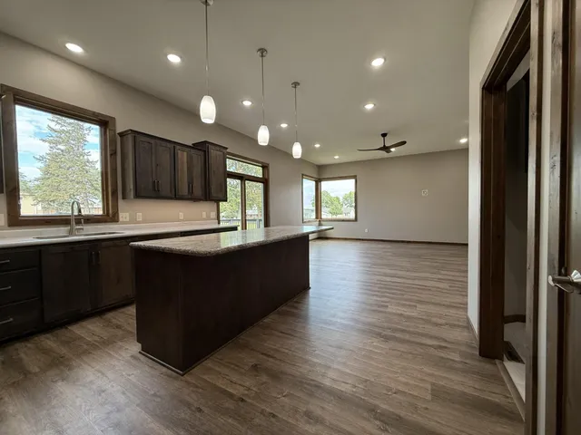 $419,900 | 1207 South Shore Drive, Worthington, MN 56187